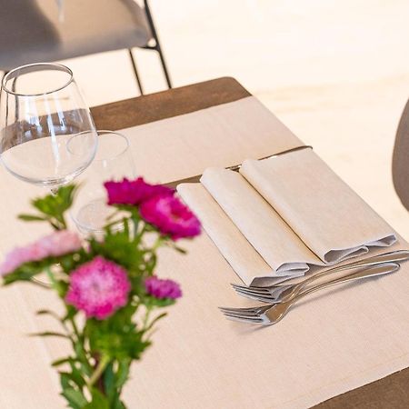 Giussano Hotel Habitat מראה חיצוני תמונה