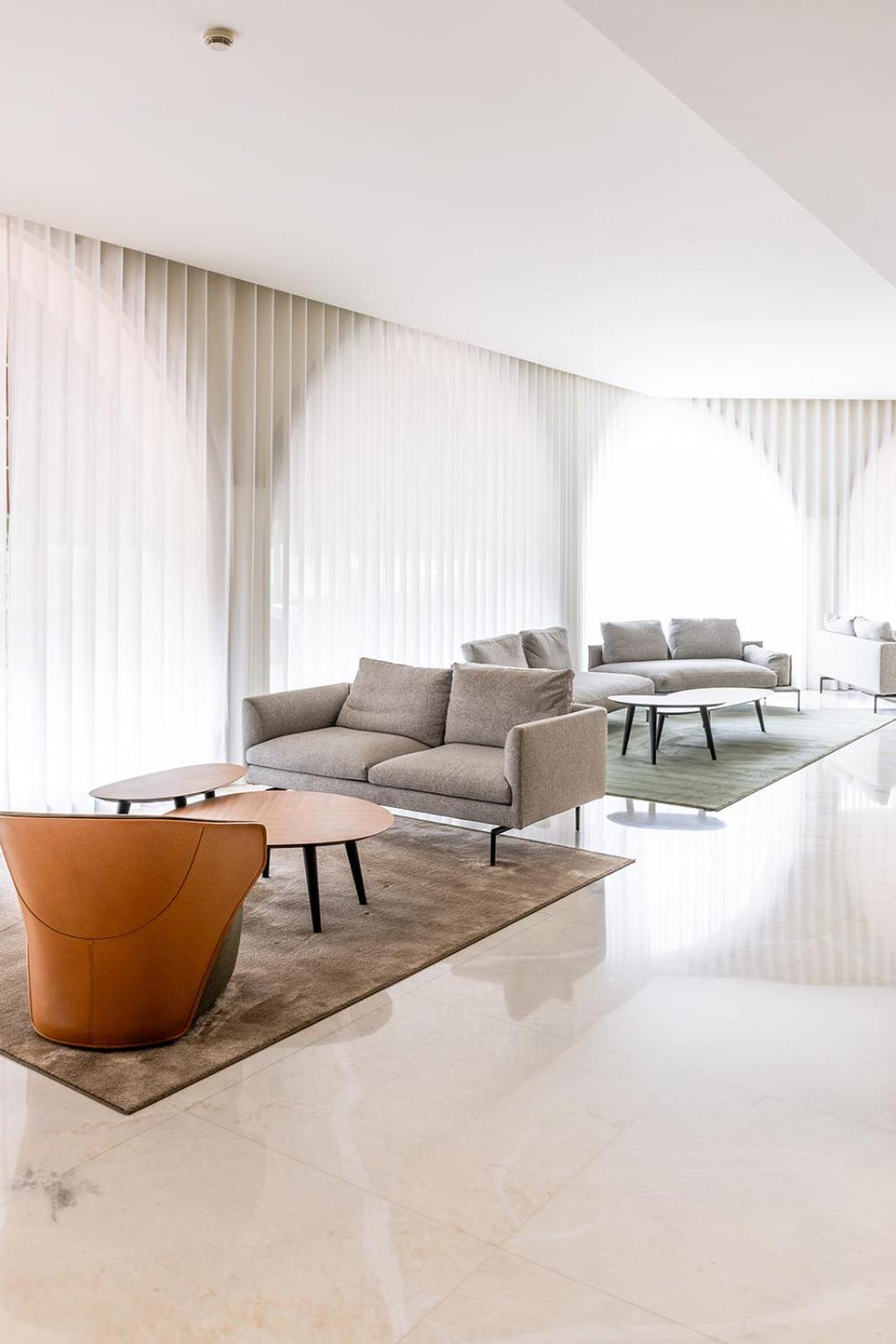 Giussano Hotel Habitat מראה חיצוני תמונה