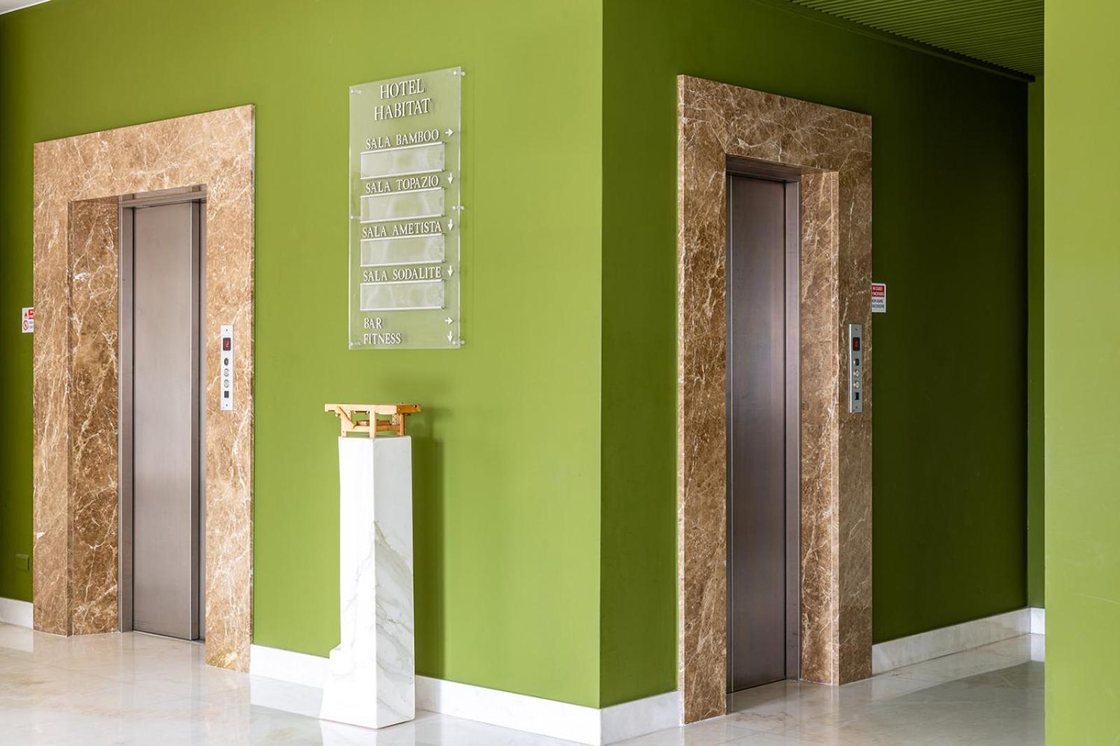 Giussano Hotel Habitat מראה חיצוני תמונה